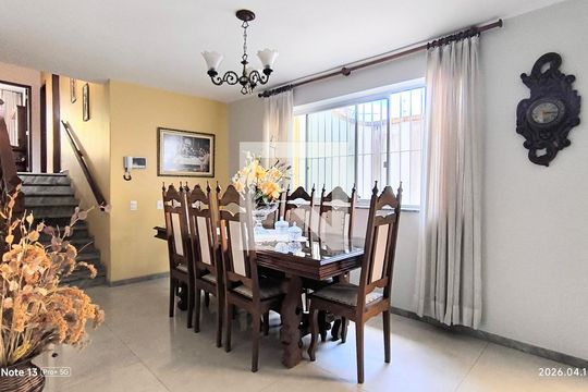 Casa à venda com 6 quartos, 400m² em Renascença, Belo Horizonte