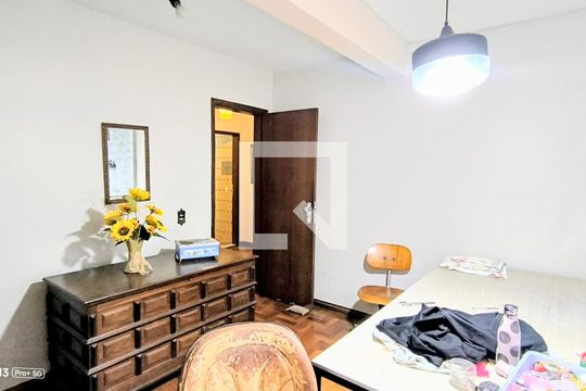 Casa à venda com 6 quartos, 400m² em Renascença, Belo Horizonte