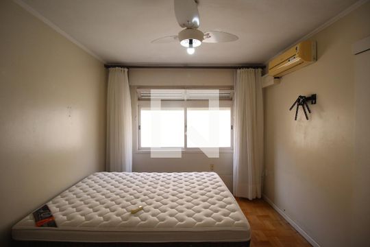 Quarto 1 de apartamento à venda com 3 quartos, 99m² em Moinhos de Vento, Porto Alegre