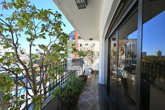 Varanda da Sala de apartamento à venda com 4 quartos, 220m² em Mirandópolis, São Paulo