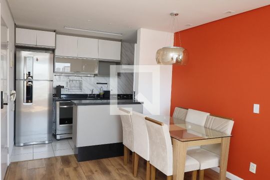 Sala  de apartamento para alugar com 2 quartos, 66m² em Vila Guilherme, São Paulo