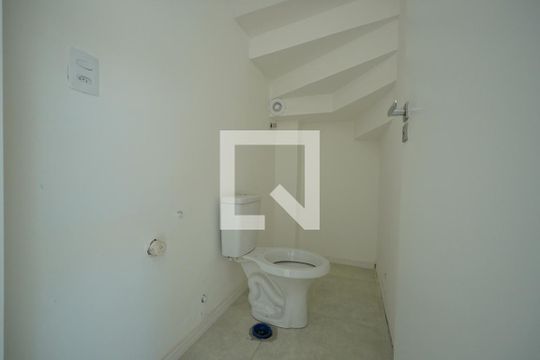 Lavabo de casa de condomínio para alugar com 3 quartos, 115m² em Vila Monumento, São Paulo