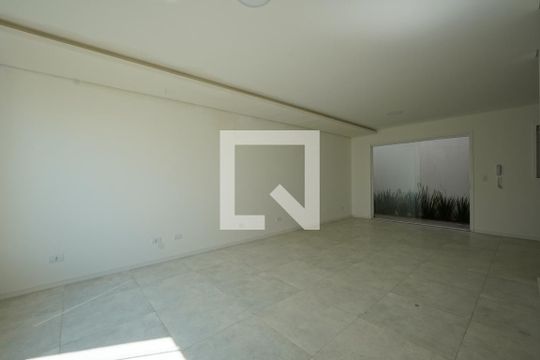 Casa para alugar com 3 quartos, 106m² em Vila Monumento, São Paulo