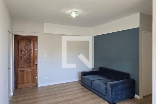 Sala  de apartamento à venda com 2 quartos, 64m² em Jardim Nazaret, Guarulhos