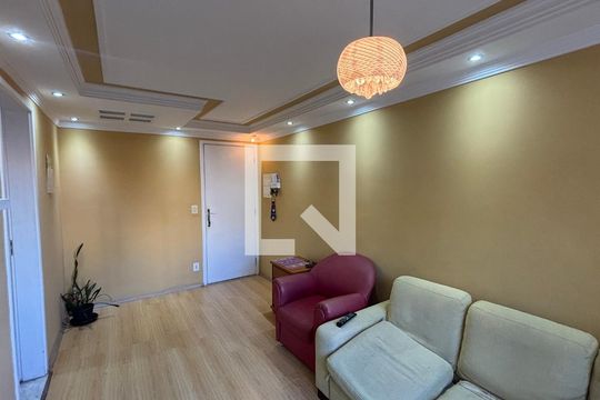 Sala de apartamento à venda com 2 quartos, 51m² em Parque Erasmo Assunção, Santo André