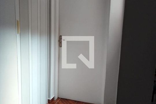 Corredor de casa à venda com 3 quartos, 132m² em Vila rica, São Paulo