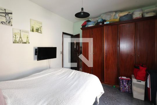 Quarto de casa para alugar com 2 quartos, 280m² em Santo Antônio, São Caetano do Sul