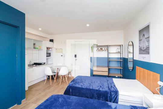 Quarto / Cozinha de kitnet/studio à venda com 1 quarto, 24m² em Vila Campanela, São Paulo