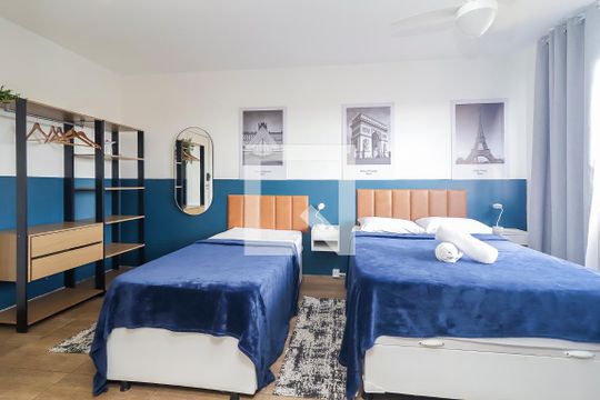 Quarto / Cozinha de kitnet/studio à venda com 1 quarto, 24m² em Vila Campanela, São Paulo