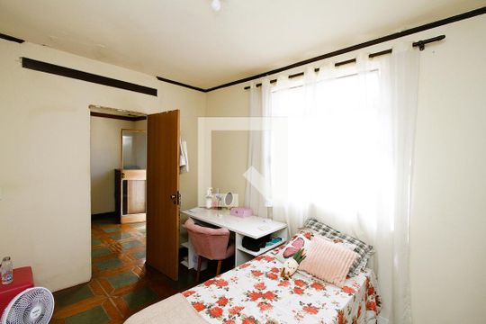 Quarto 1 de apartamento para alugar com 5 quartos, 180m² em Coração Eucarístico, Belo Horizonte