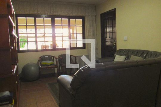 Sala de casa à venda com 3 quartos, 231m² em Veloso, Osasco