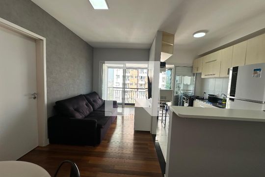 Sala de apartamento à venda com 1 quarto, 50m² em Melville Empresarial Ii, Barueri
