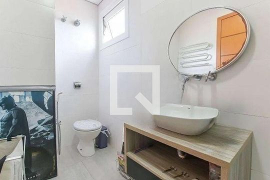 Banheiro 1 de casa para alugar com 3 quartos, 389m² em Alto da XV, Curitiba