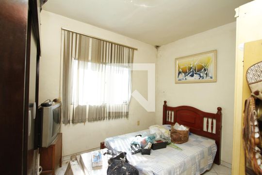 Quarto 1 de casa à venda com 2 quartos, 120m² em Calafate, Belo Horizonte