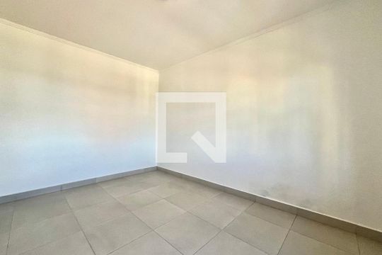 Quarto 1 de casa para alugar com 3 quartos, 170m² em Parque Jabaquara, São Paulo