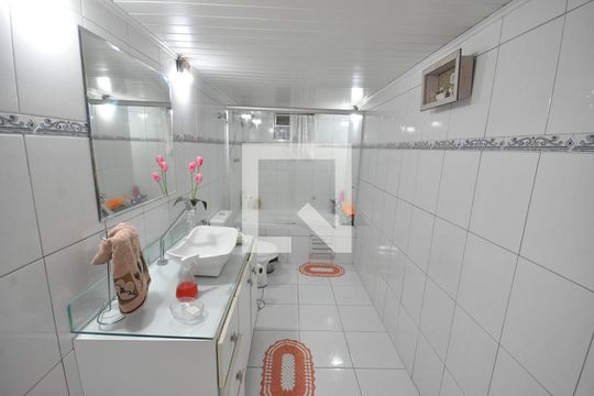 Banheiro do Quarto Suíte de casa à venda com 4 quartos, 255m² em Vila Leonor, São Paulo