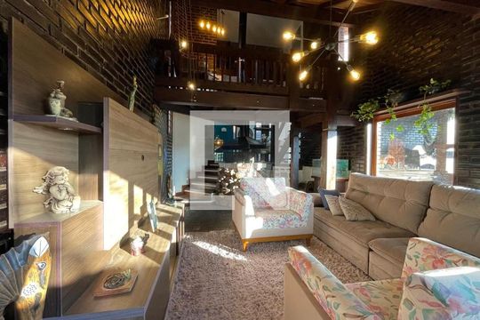 Casa à venda com 3 quartos, 155m² em Guarani, Novo Hamburgo
