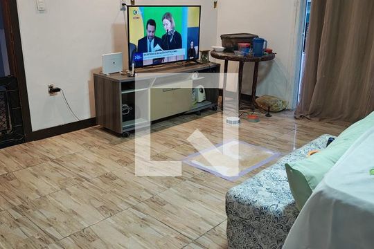 Sala de casa para alugar com 3 quartos, 300m² em Jardim Placaford, Salvador