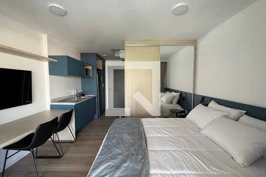 Cozinha/Quarto de kitnet/studio para alugar com 1 quarto, 31m² em Higienópolis, São Paulo