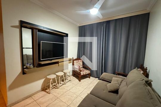 Apartamento para alugar com 3 quartos, 75m² em Jardim Praiano, Guarujá