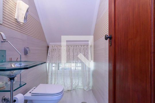 Lavabo de casa à venda com 3 quartos, 226m² em Jardim Casablanca, São Paulo