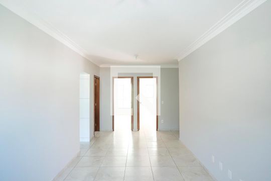 Apartamento para alugar com 2 quartos, 75m² em Cerâmica, São Caetano do Sul
