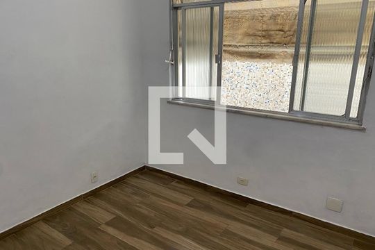 Apartamento para alugar com 3 quartos, 72m² em Vaz Lobo, Rio de Janeiro