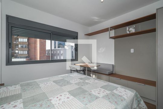 Quarto / Sala / Cozinha de kitnet/studio à venda com 0 quarto, 25m² em Rio Branco, Porto Alegre
