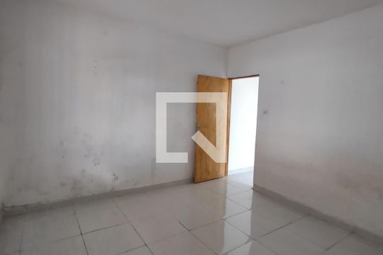 Quarto de casa para alugar com 1 quarto, 50m² em Osvaldo Cruz, São Caetano do Sul