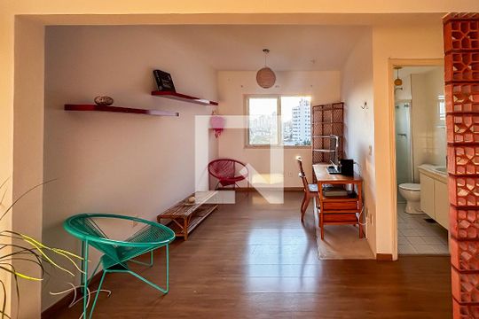 Apartamento à venda com 2 quartos, 95m² em Pinheiros, São Paulo