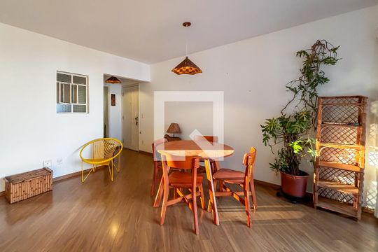 Apartamento à venda com 2 quartos, 95m² em Pinheiros, São Paulo