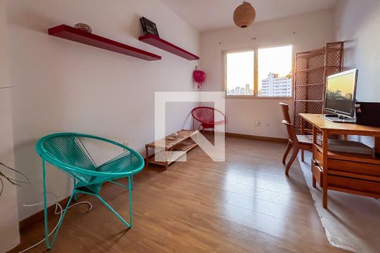 Apartamento à venda com 2 quartos, 95m² em Pinheiros, São Paulo