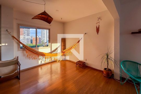 Apartamento à venda com 2 quartos, 95m² em Pinheiros, São Paulo