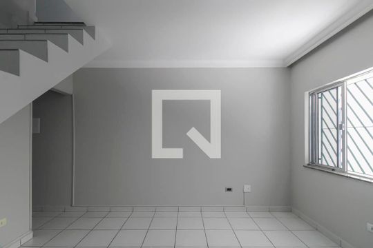 Sala de casa para alugar com 3 quartos, 100m² em Vila Prudente, São Paulo