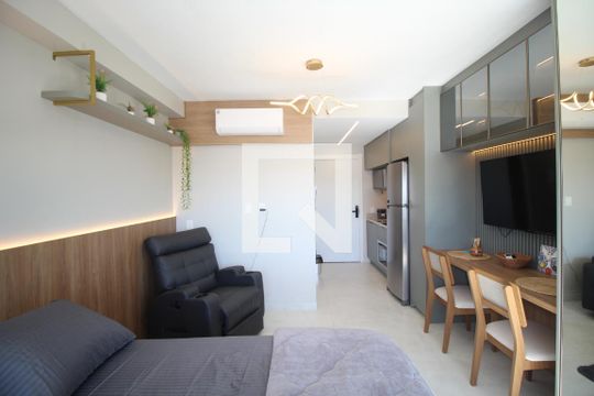 Kitnet de kitnet/studio para alugar com 0 quarto, 30m² em Passo da Areia, Porto Alegre