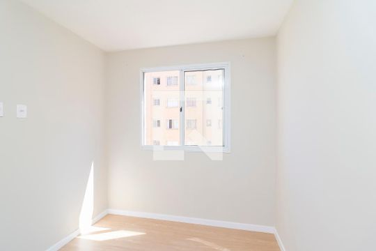 Quarto 1 de apartamento para alugar com 2 quartos, 40m² em Itaquera, São Paulo