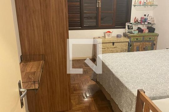 Quarto de casa à venda com 2 quartos, 110m² em Vila das Belezas, São Paulo