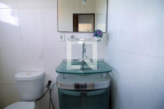 Banheiro de apartamento à venda com 1 quarto, 37m² em Irajá, Rio de Janeiro