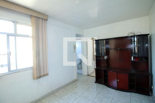 Apartamento para alugar com 1 quarto, 37m² em Irajá, Rio de Janeiro