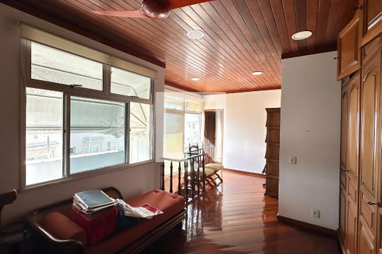 Apartamento à venda com 3 quartos, 241m² em Urca, Rio de Janeiro
