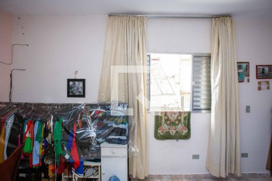 Quarto  de casa à venda com 3 quartos, 167m² em Campanário, Diadema