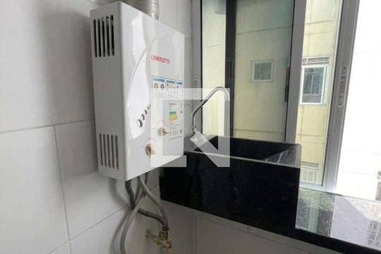Apartamento para alugar com 2 quartos, 49m² em Senador Vasconcelos, Rio de Janeiro