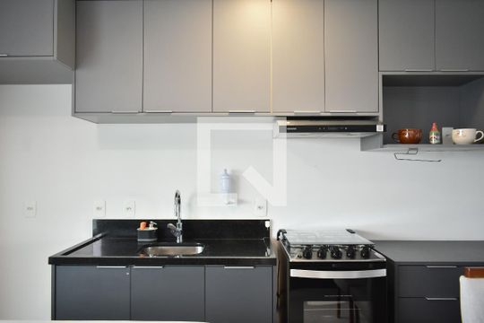 Sala/Cozinha de apartamento para alugar com 1 quarto, 37m² em Vila da Saúde, São Paulo