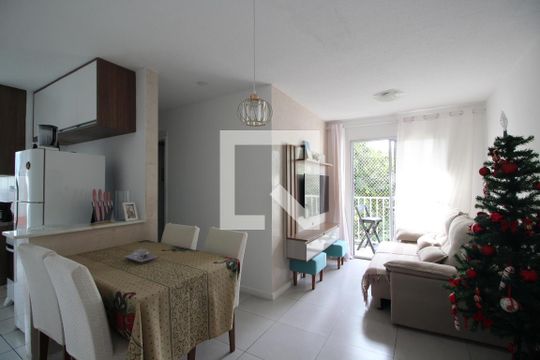 Apartamento para alugar com 2 quartos, 52m² em Taquara, Rio de Janeiro