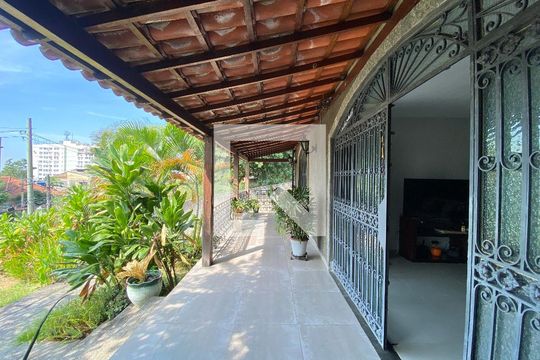 Casa à venda com 5 quartos, 1240m² em Água Santa, Rio de Janeiro