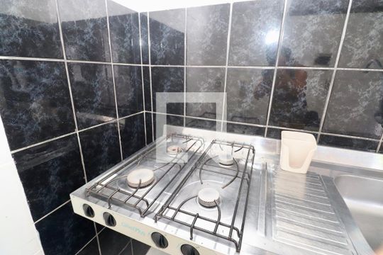 Kitnet/Studio para alugar com 1 quarto, 20m² em Patamares, Salvador