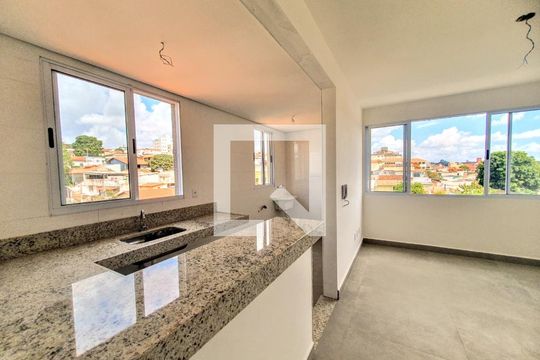 Apartamento à venda com 2 quartos, 127m² em Esplanada, Belo Horizonte