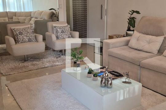 Sala de casa à venda com 2 quartos, 150m² em Jardim Martinica, São Paulo