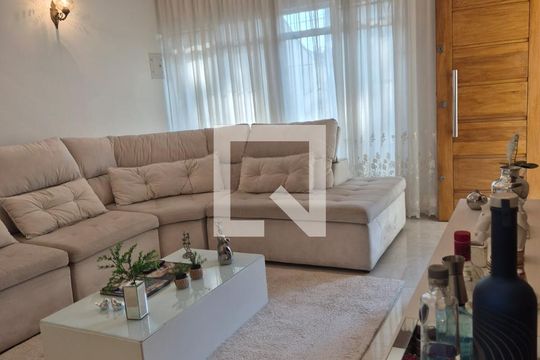 Sala de casa à venda com 2 quartos, 150m² em Jardim Martinica, São Paulo