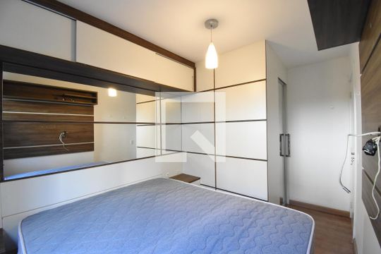 Quarto de apartamento à venda com 1 quarto, 60m² em Pilarzinho, Curitiba